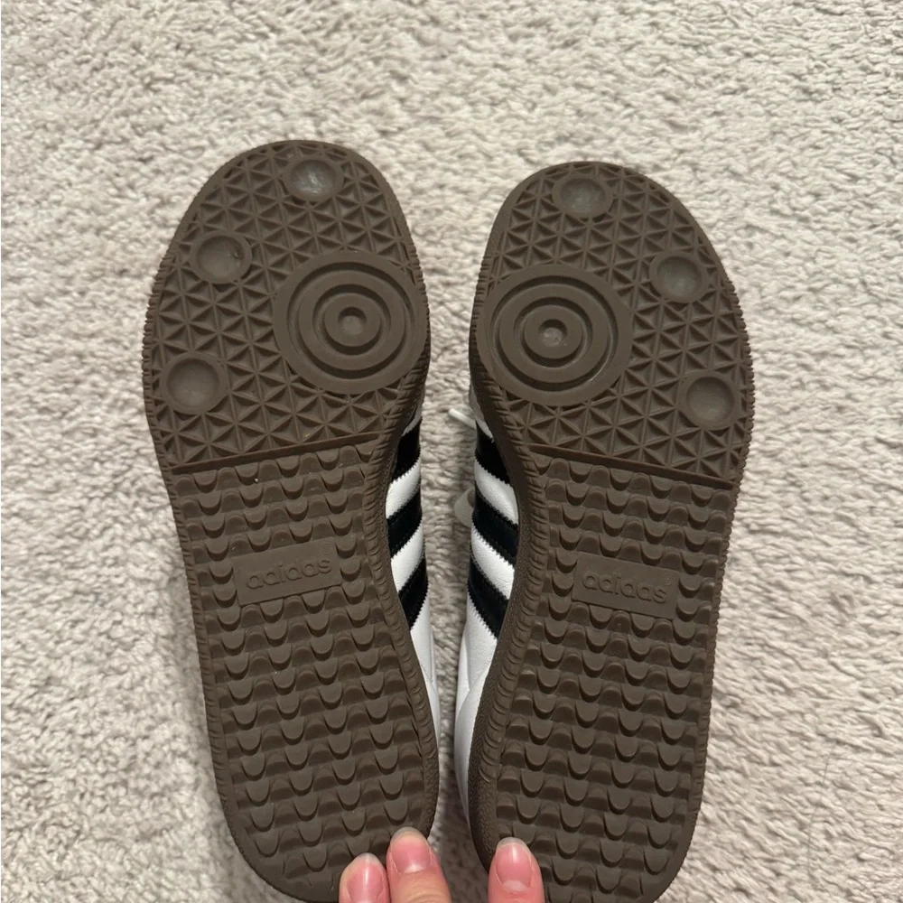 Adidas Samba OGWhite and Black Sneakers - Picture 4 of 4